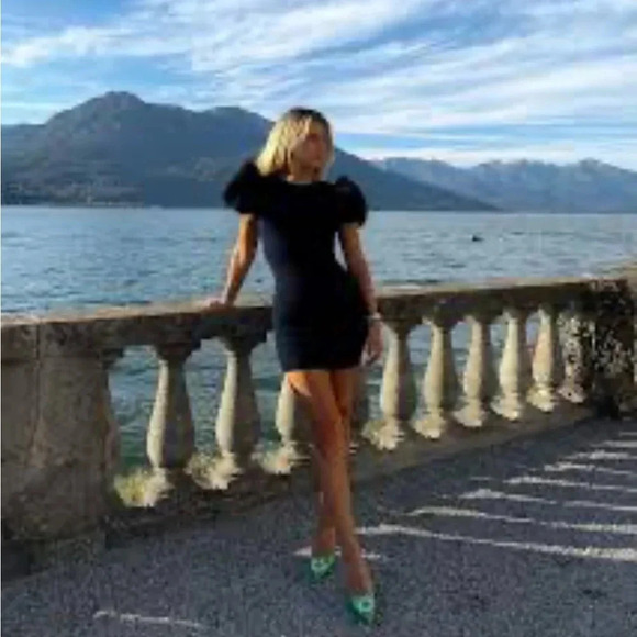 Rotate Black Puff Sleeve Mini Bodycon Dress size large - Picture 1 of 8